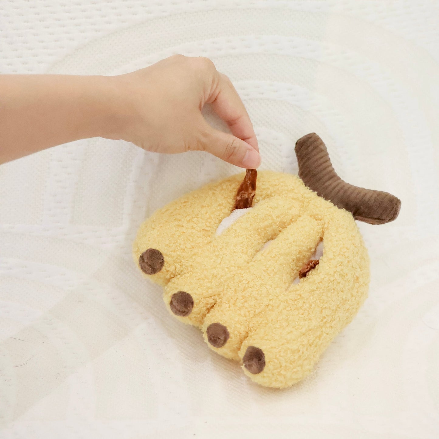 Banana (Squeaky + Snuffle)