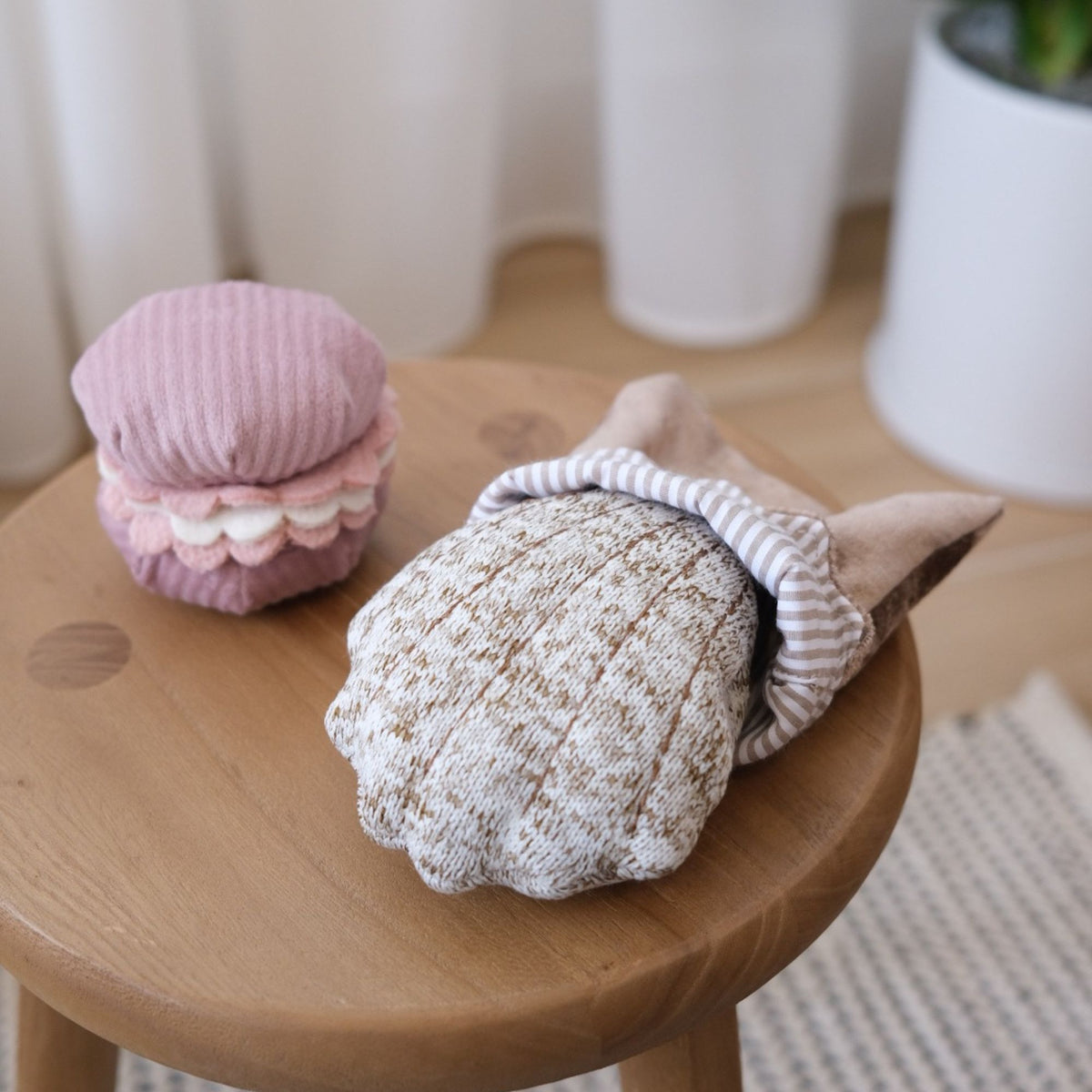 Petite Two (Snuffle + Burrow )
