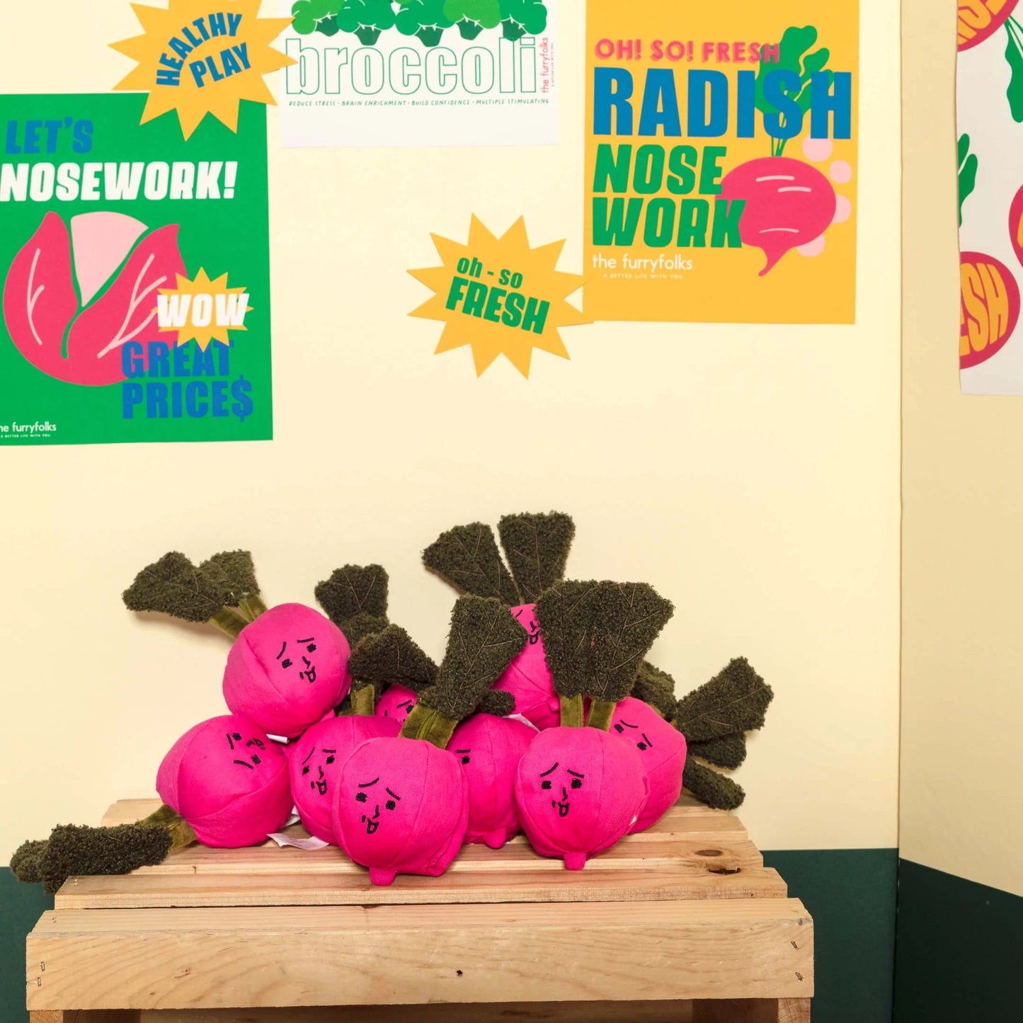 Radish Nosework Sniff Toy
